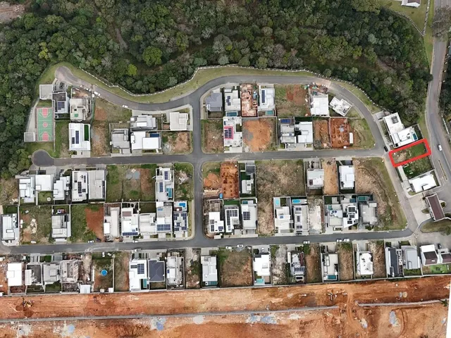 Terreno à venda, no bairro Santa Felicidade em Almirante Tamandaré