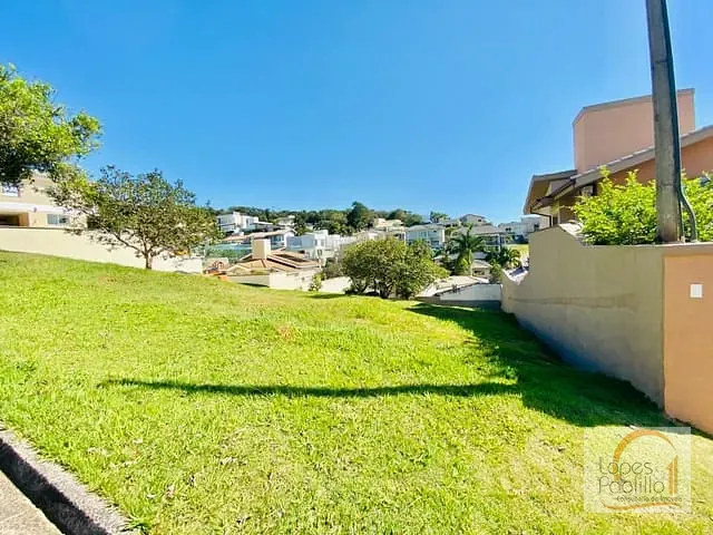 Terreno com 450m², à venda, no bairro Condomínio Residencial Água Verde em Atibaia