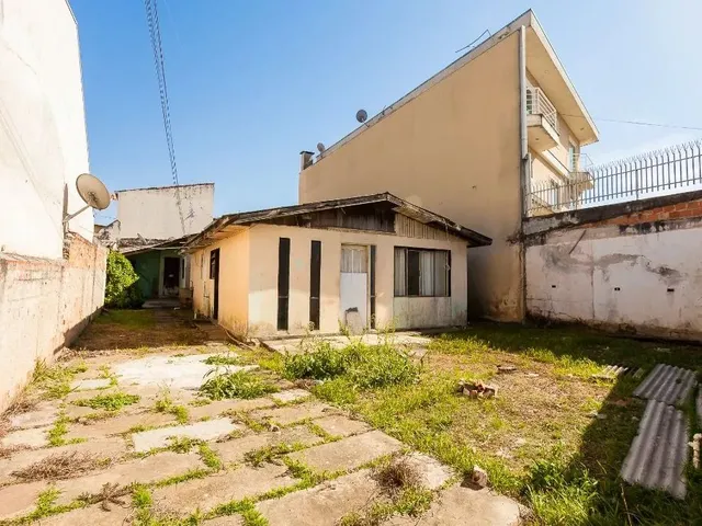 Terreno à venda, no bairro Xaxim em Curitiba