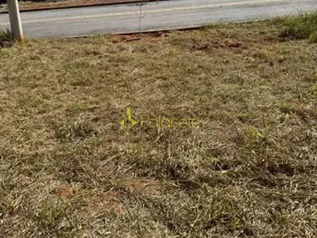 Terreno com 250m², à venda, no bairro Jardim Marlene Miranda em Taubaté