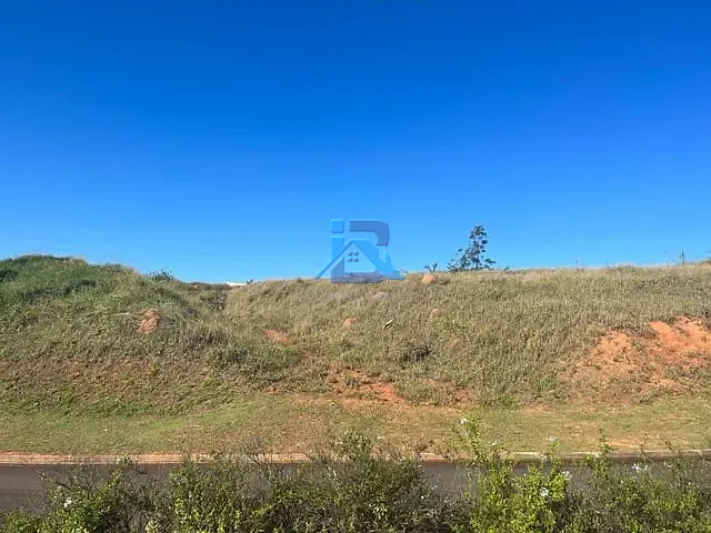 Terreno com 1512m², à venda, no bairro Fazenda São Silvano em Morungaba