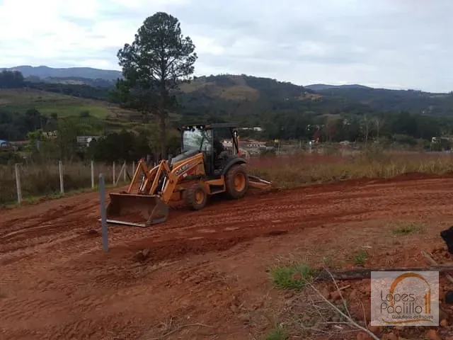 Terreno com 2650m², à venda, no bairro Portão em Atibaia