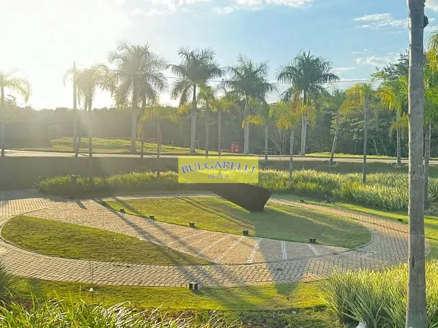 Terreno com 840m², à venda, no bairro Medeiros em Jundiaí