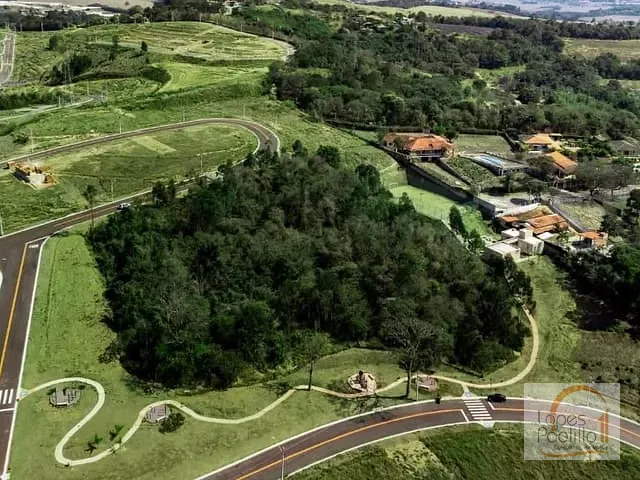 Terreno com 211m², à venda, no bairro Vale das Flores em Atibaia