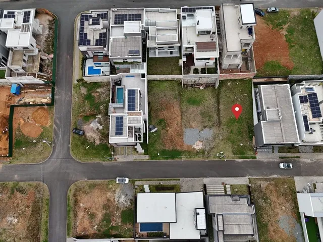 Terreno à venda, no bairro Santa Felicidade em Curitiba