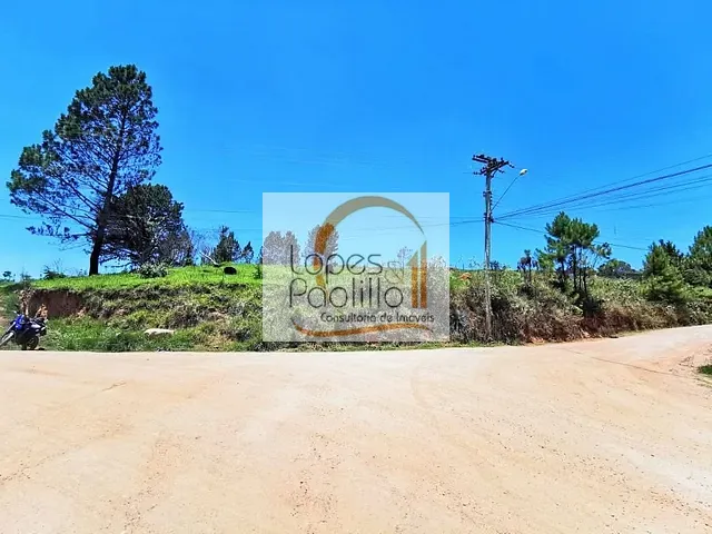 Terreno com 954m², à venda, no bairro Vitória Régia em Atibaia
