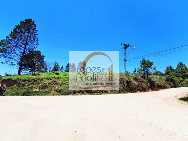 Terreno com 954m², à venda, no bairro Vitória Régia em Atibaia