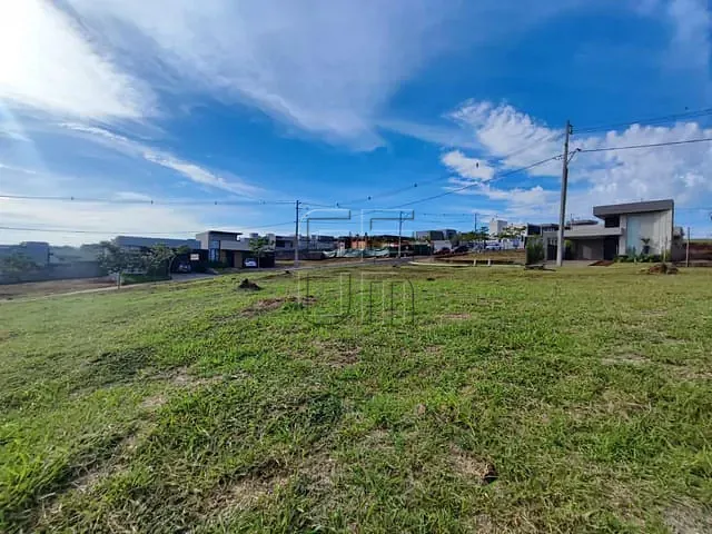 Terreno com 254m², à venda, no bairro Jardim Morumbi em Londrina