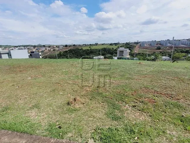 Terreno com 254m², à venda, no bairro Jardim Morumbi em Londrina