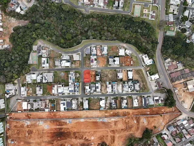 Terreno à venda, no bairro Santa Felicidade em Curitiba