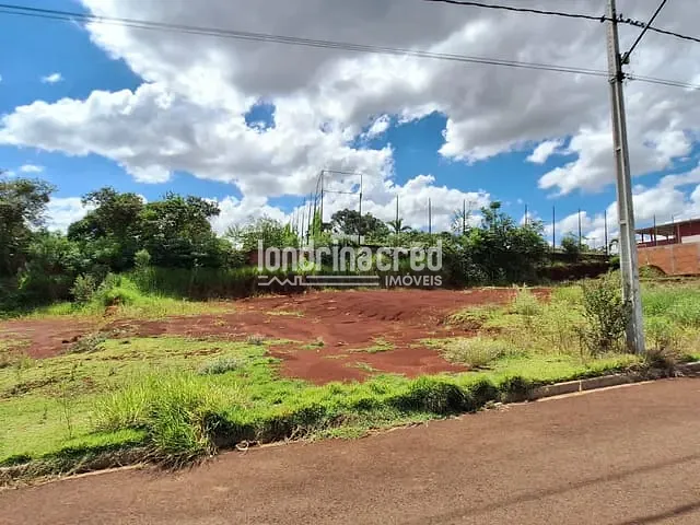 Terreno com 300m², à venda, no bairro Loteamento Bella Vida em Cambé
