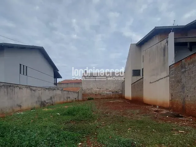 Terreno com 250m², à venda, no bairro Jardim Oriente em Londrina