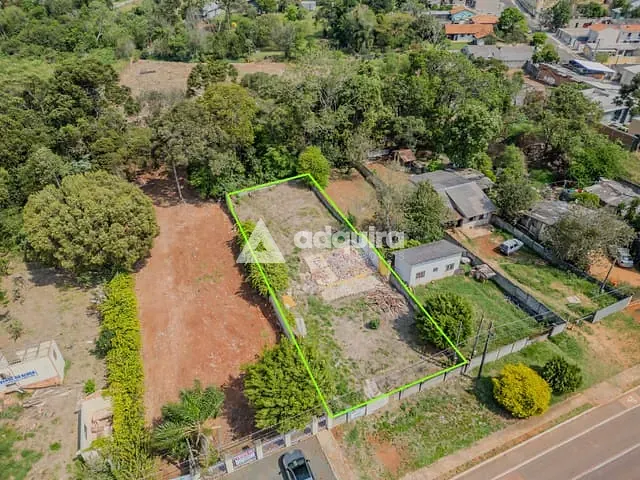 Terreno com 700m², à venda, no bairro Uvaranas em Ponta Grossa
