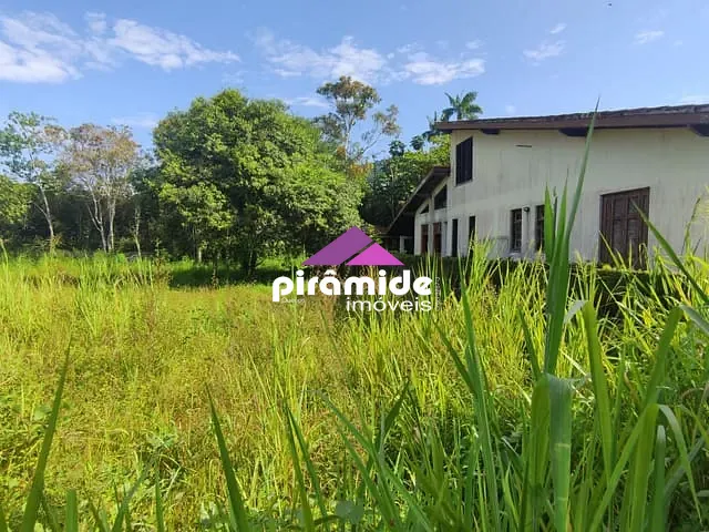 Terreno com 979m², à venda, no bairro Portal do Tabatinga em Caraguatatuba