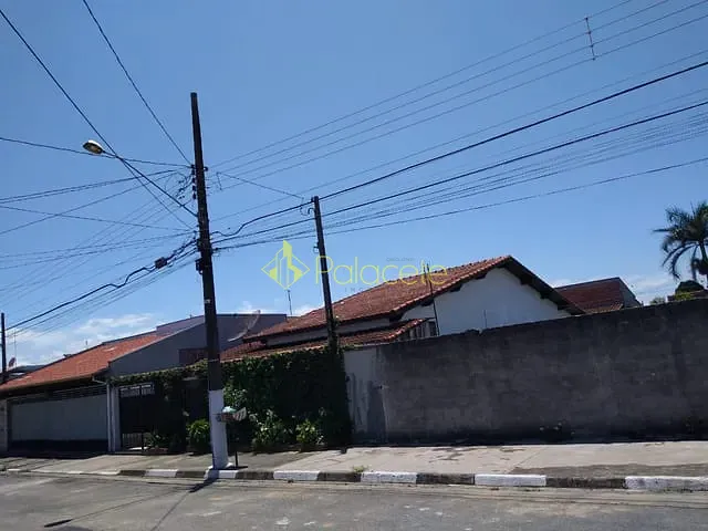 Terreno com 300m², à venda, no bairro Laerte Assunção em Pindamonhangaba