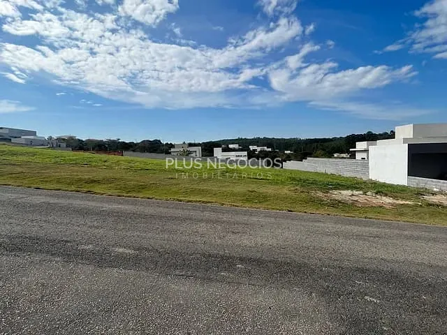 Terreno com 1000m², à venda, no bairro Condomínio Fazenda Alta Vista em Salto de Pirapora