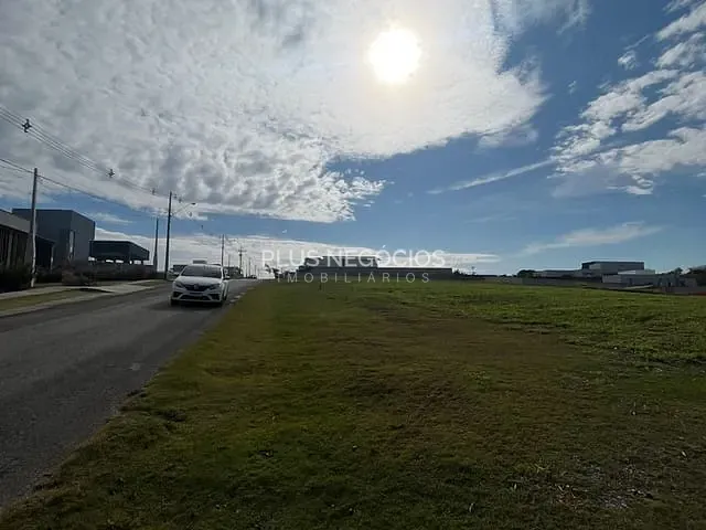 Terreno com 1000m², à venda, no bairro Condomínio Fazenda Alta Vista em Salto de Pirapora
