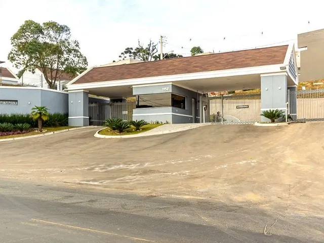 Terreno à venda, no bairro Santa Felicidade em Curitiba