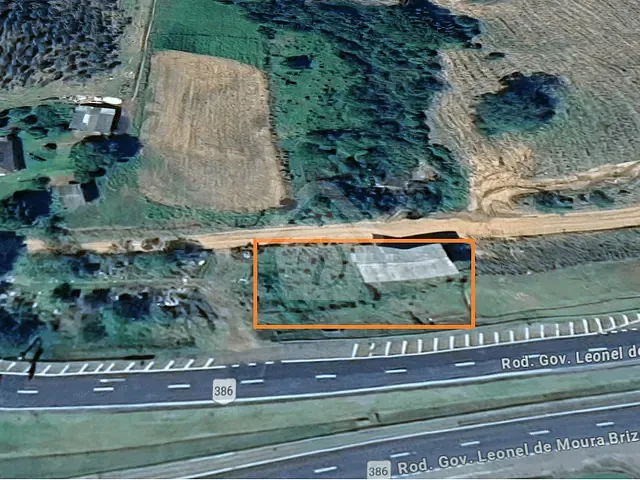 Terreno com 729m², à venda, no bairro Rural em Taquari