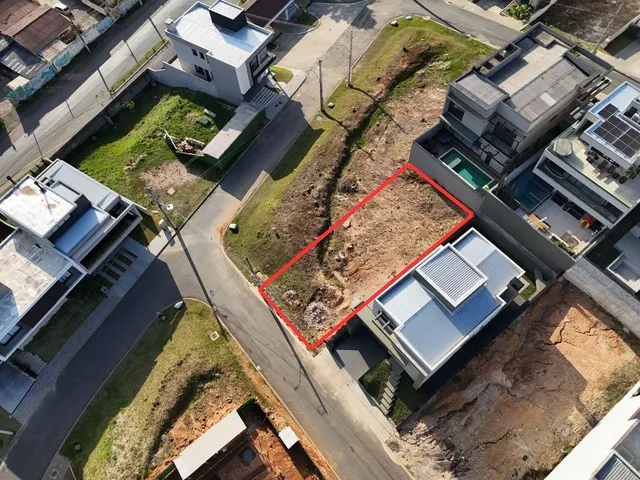 Terreno à venda, no bairro Santa Felicidade em Curitiba