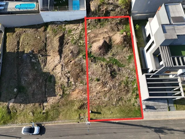 Terreno à venda, no bairro Santa Felicidade em Curitiba