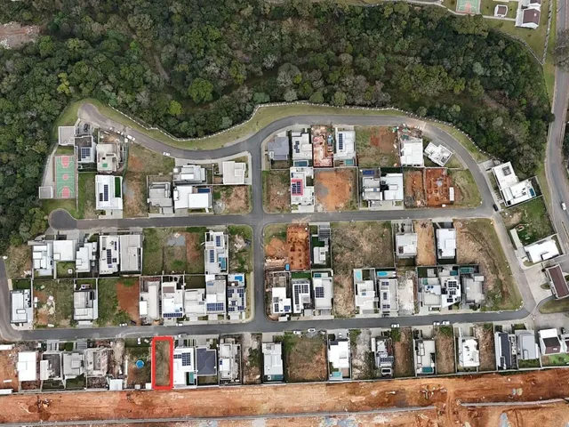 Terreno à venda, no bairro Santa Felicidade em Curitiba