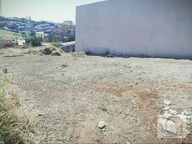 Terreno com 300m², à venda, no bairro Condomínio Marf I em Bom Jesus dos Perdões