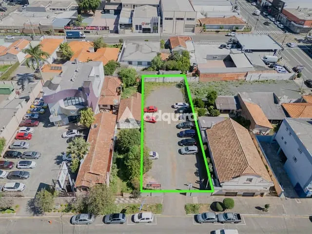 Terreno com 630m², à venda, no bairro Centro em Ponta Grossa