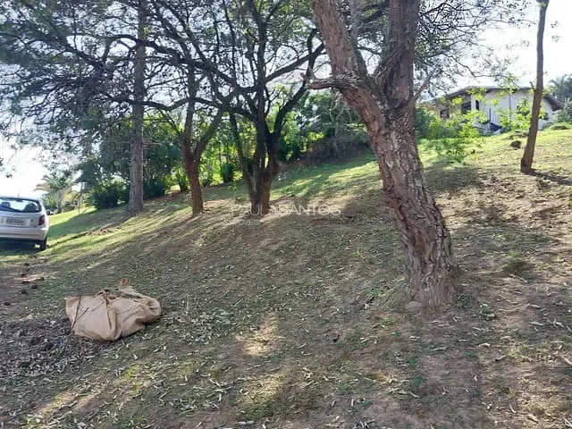Terreno com 1000m², à venda, no bairro Barreiro em Araçoiaba da Serra