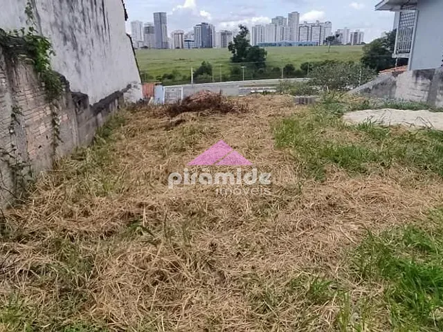 Terreno com 250m², à venda, no bairro Jardim das Indústrias em São José dos Campos