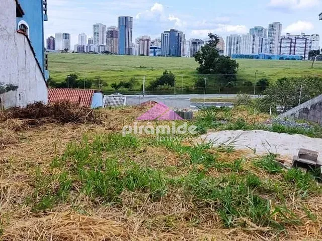Terreno com 250m², à venda, no bairro Jardim das Indústrias em São José dos Campos