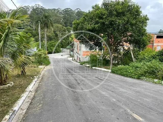 Terreno com 1000m², à venda, no bairro Jardim Casa Grande em São Paulo