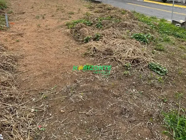Terreno com 200m², à venda, no bairro Loteamento Villa Branca em Jacareí