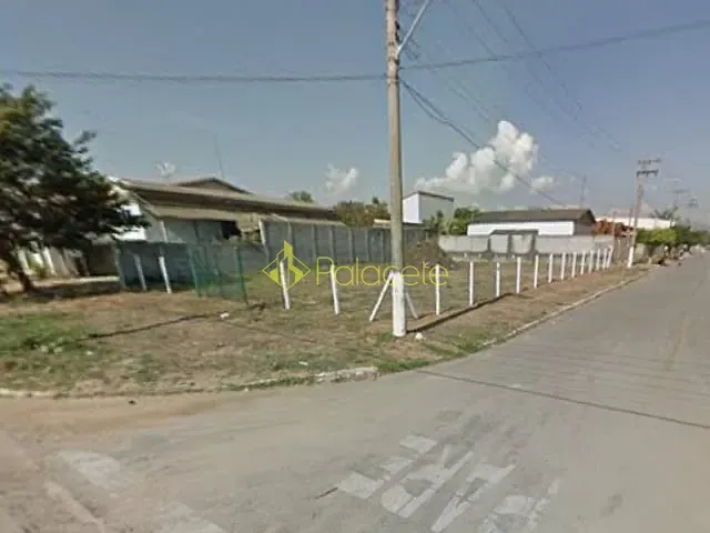 Terreno com 648m², à venda, no bairro Cidade Nova em Pindamonhangaba