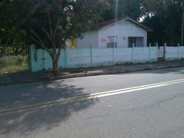 Terreno com 1200m², à venda, no bairro Jardim Santa Cecília em Pindamonhangaba