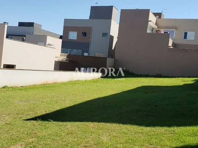 Terreno com 316m², à venda, no bairro Esperança em Londrina