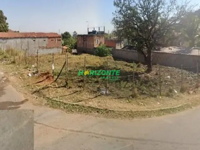 Terreno com 918m², à venda, no bairro Santa Cecília em São José dos Campos
