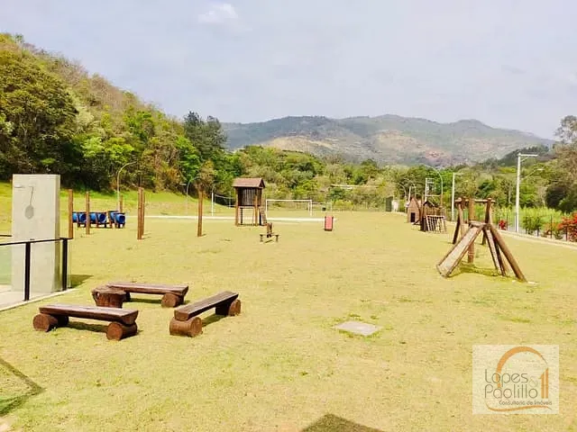 Terreno com 718m², à venda, no bairro Condomínio Residencial Itaporã em Atibaia