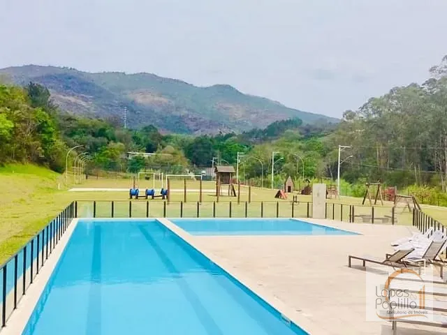 Terreno com 718m², à venda, no bairro Condomínio Residencial Itaporã em Atibaia