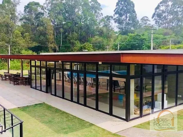 Terreno com 718m², à venda, no bairro Condomínio Residencial Itaporã em Atibaia