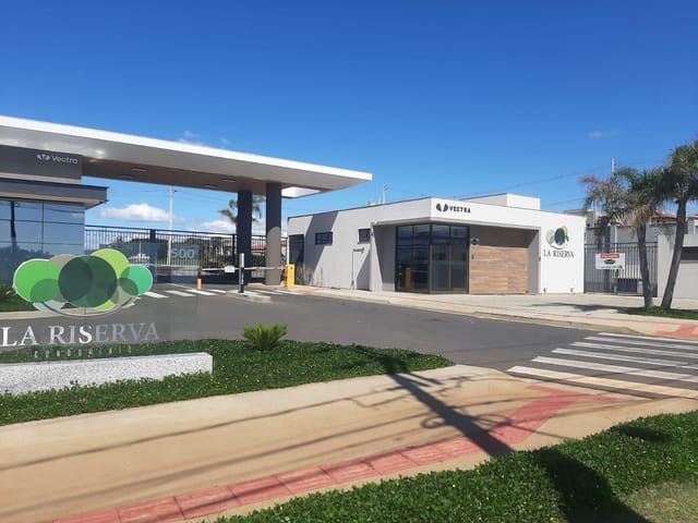 Foto do Terreno - 2 Terrenos à venda Condomínio La Riserva, Uvaranas, Ponta Grossa, PR | Adquira Imóveis