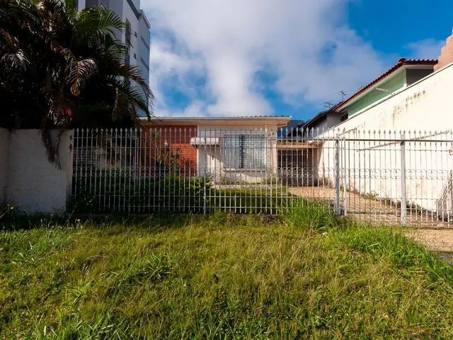 Terreno à venda, no bairro Santa Quitéria em Curitiba