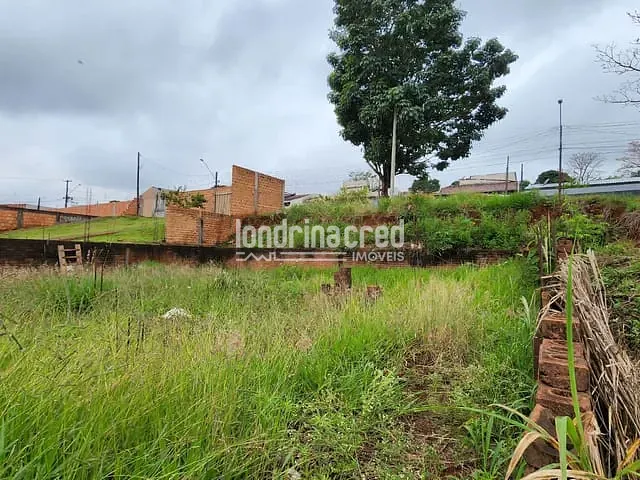 Terreno com 449m², à venda, no bairro Sabará III em Londrina
