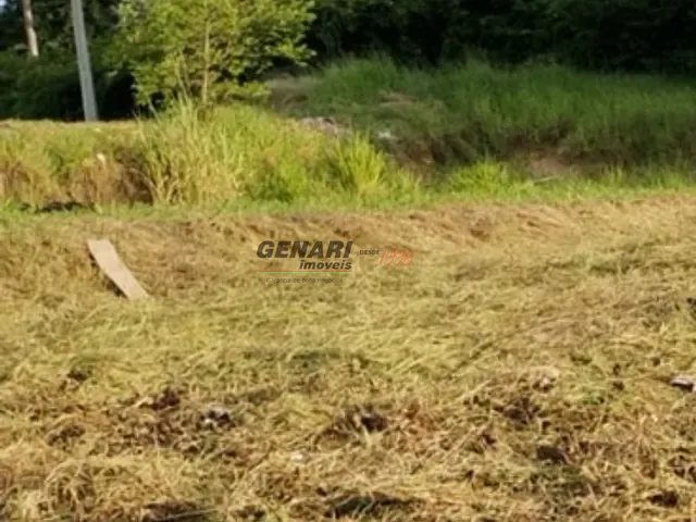 Terreno com 211m², à venda, no bairro Parque Residencial Sabiás em Indaiatuba