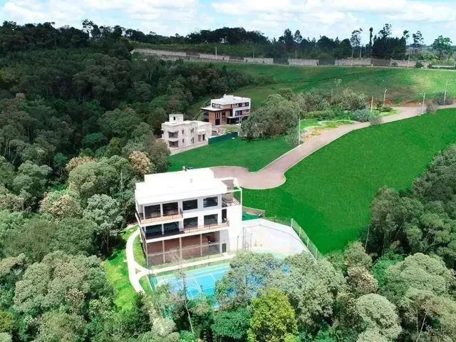 Terreno à venda, no bairro Campo Magro em Campo Magro