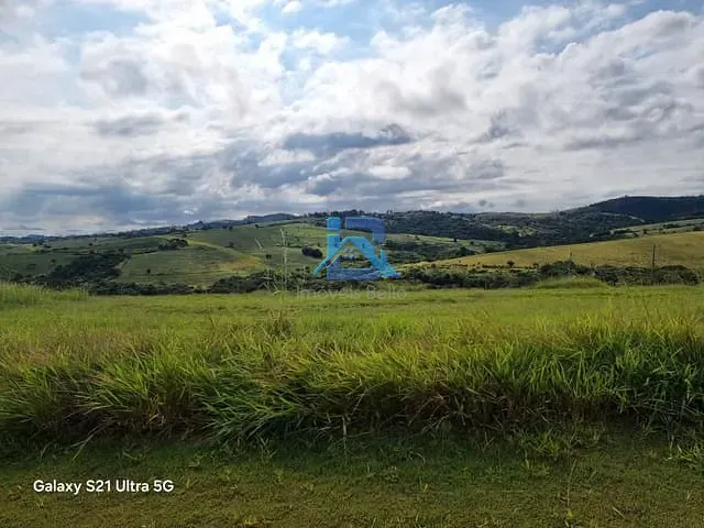 Terreno com 1000m², à venda, no bairro Sítio da Moenda em Itatiba