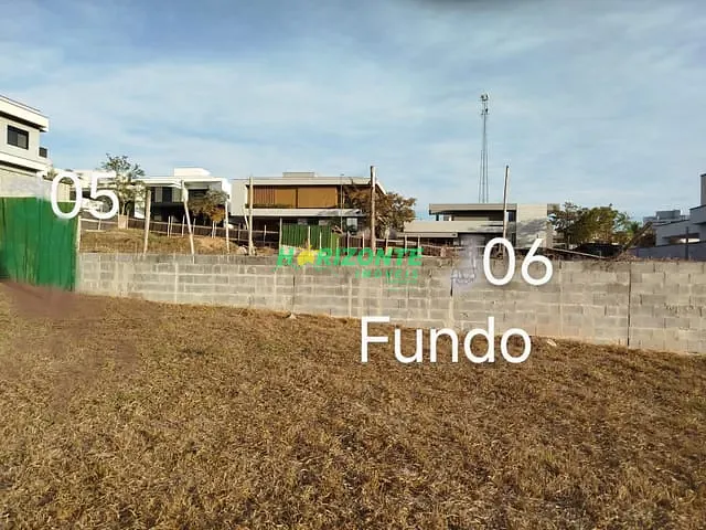 Terreno com 600m², à venda, no bairro Condomínio Residencial Colinas do Paratehy em São José dos Campos