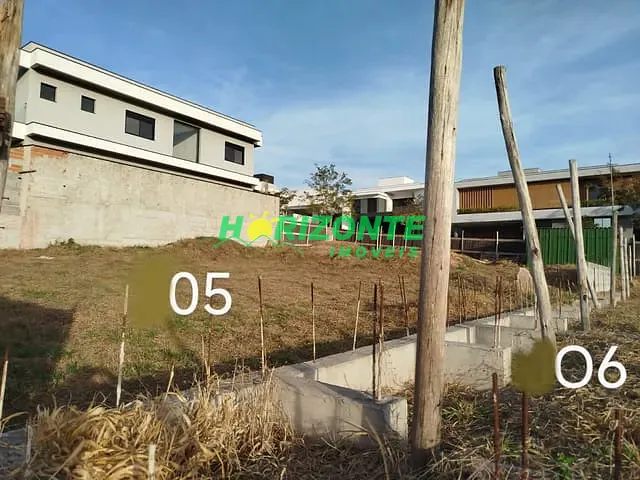 Terreno com 600m², à venda, no bairro Urbanova em São José dos Campos