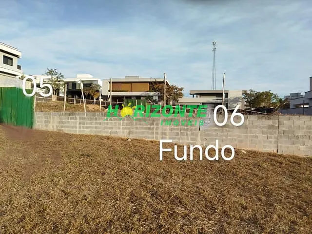 Terreno com 600m², à venda, no bairro Urbanova em São José dos Campos