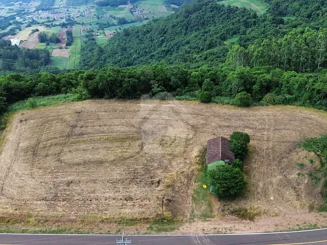 Terreno com 24000m², à venda, no bairro Interior em Westfalia